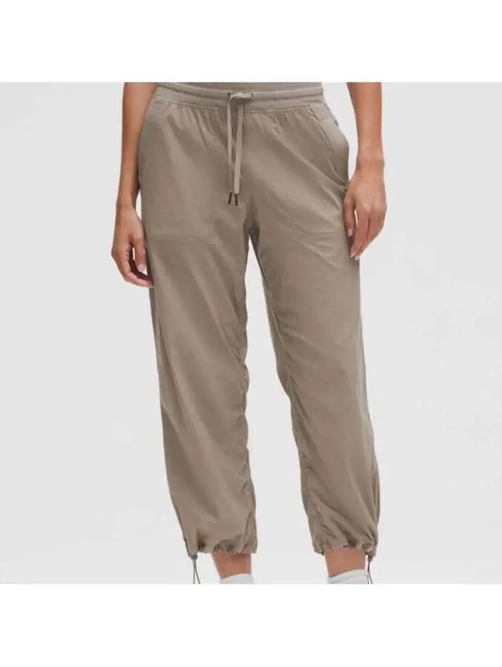 Lululemon Dance Studio Relaxed-Fit Mid-Rise Cropped Pant 25” size. XXS
